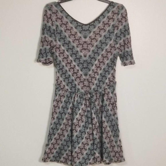 Free People Women's V-Neck Boho Fit & Flare Tunic Dress Blue Brown Size Large - Picture 3 of 7